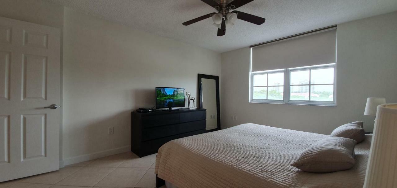 Yacht Club Aventura 2Br + 2Ba Apartment Miami Exterior photo