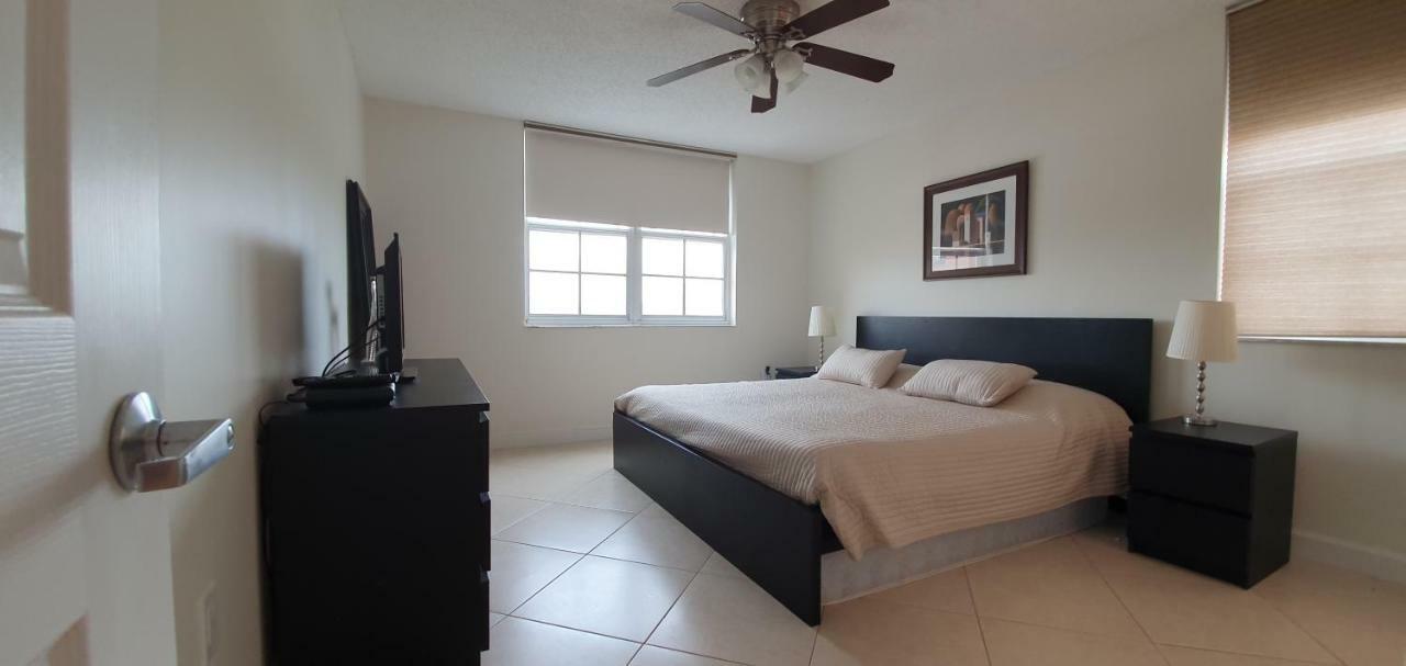 Yacht Club Aventura 2Br + 2Ba Apartment Miami Exterior photo